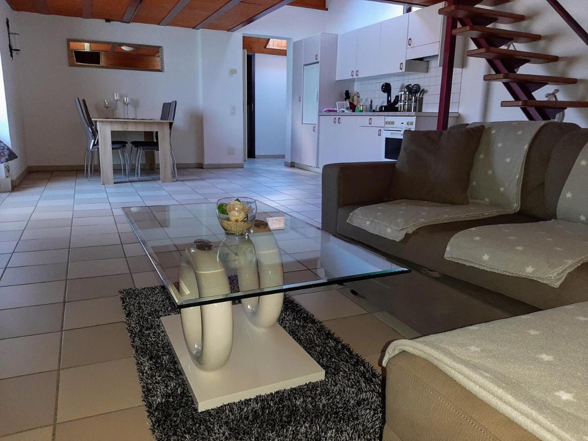 Holidays Homes Il Folletto Quartino Extérieur photo